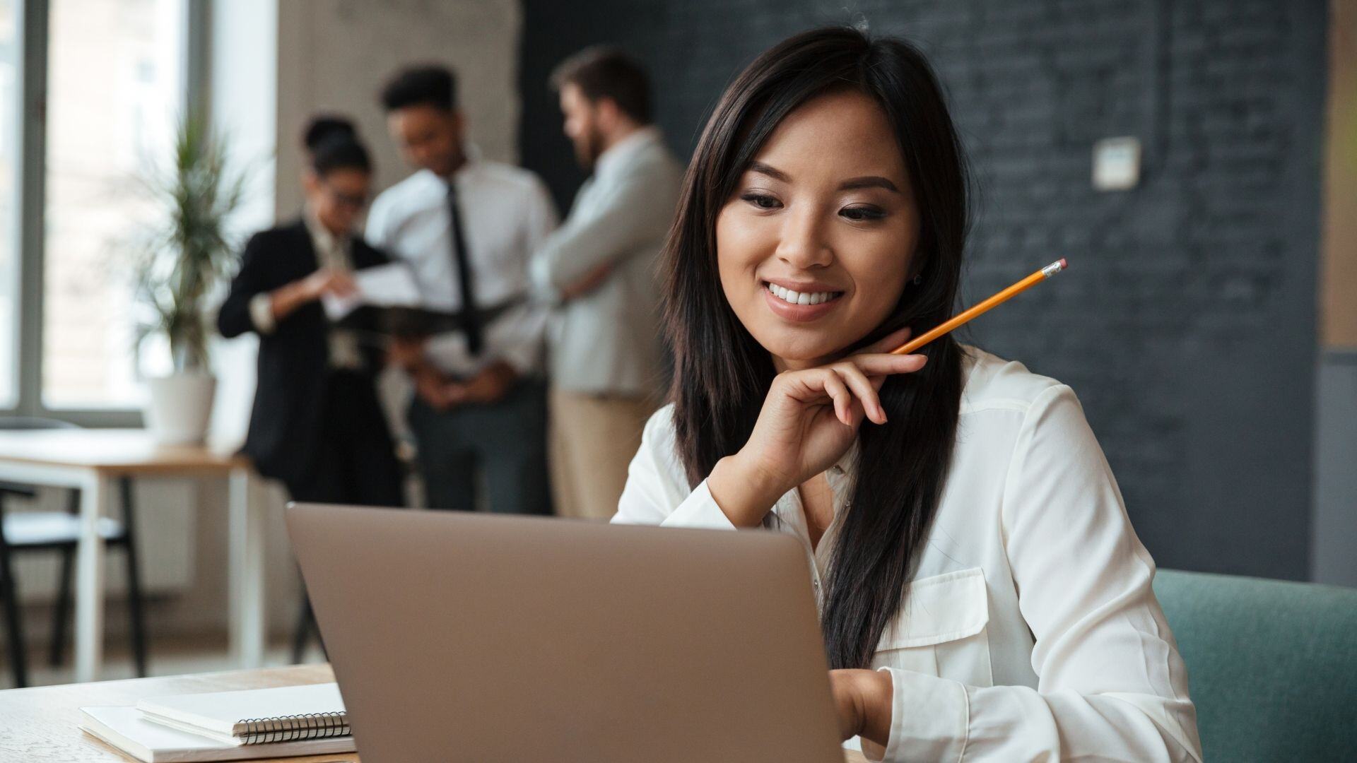 FAQ #26 Why Does ActionCOACH Recommend Reading and Watching Videos?