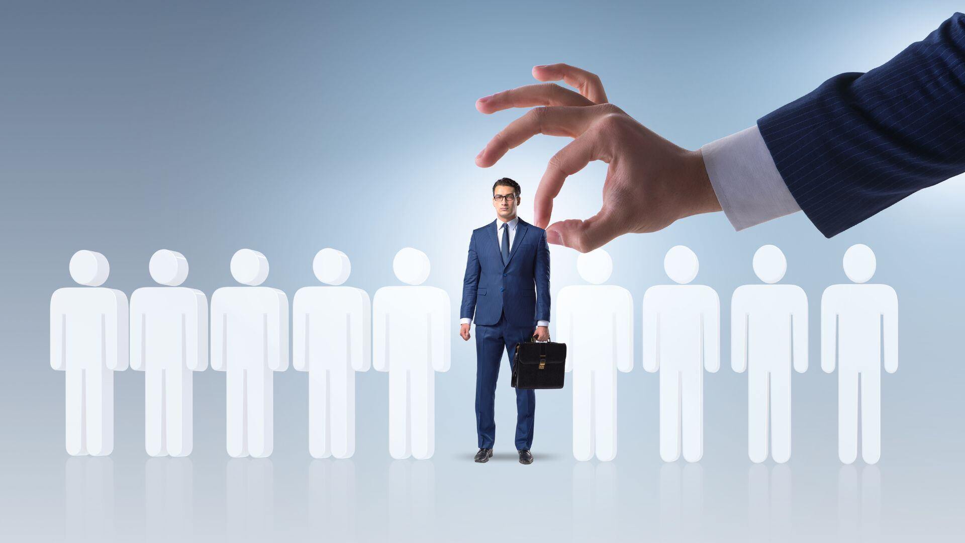 10 Pitfalls to Avoid When Hiring a Business Coach